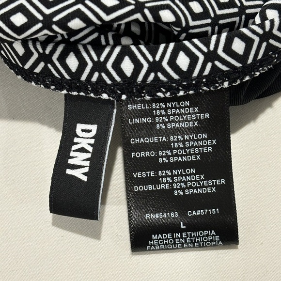 DKNY Bandeau Maillot One Piece Swimsuit Black & White Geometric Print size large - Picture 9 of 15